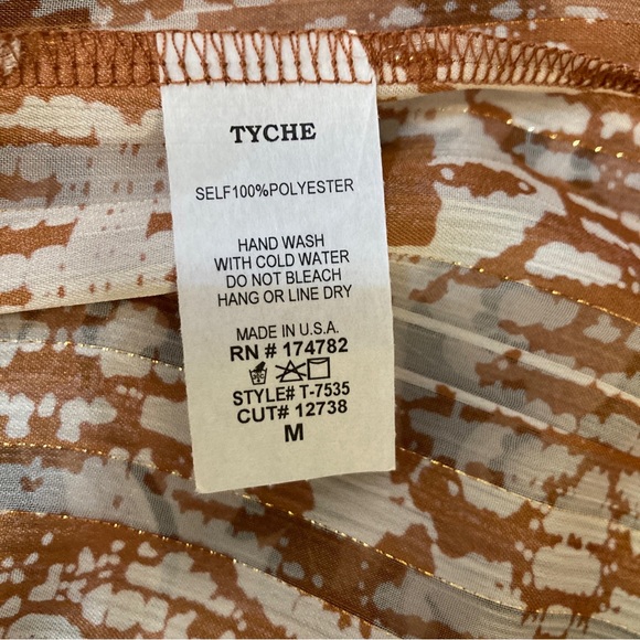 NWT VICI Collection Sheer Blouse Top Size M Medium Caramel Tie Front  WYNNONA - Picture 11 of 12